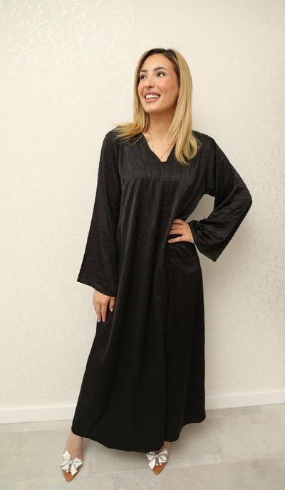 Amore’s Black Dream Abaya